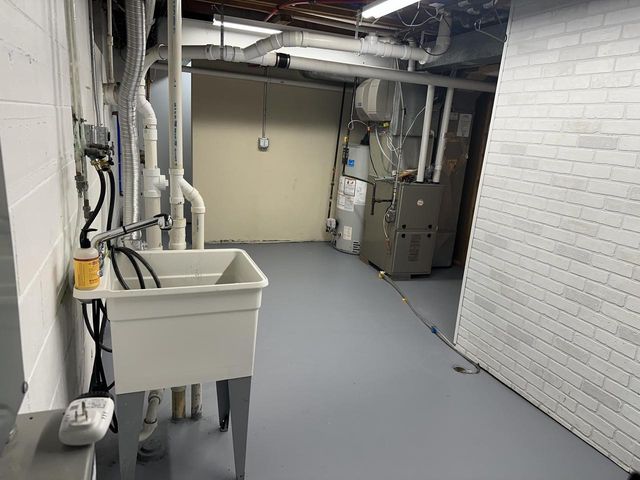 W164N4951 Lilac COURT, Menomonee Falls, WI 53051