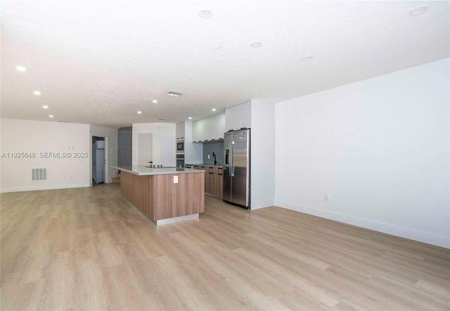 13912 SW 103rd Ln, Miami, FL 33186