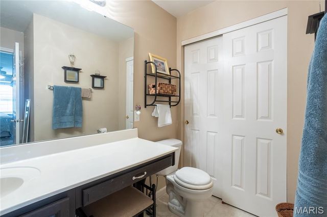 10184 Carlton Place Court, St Louis, MO 63123