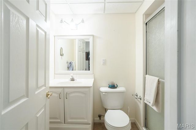 10184 Carlton Place Court, St Louis, MO 63123