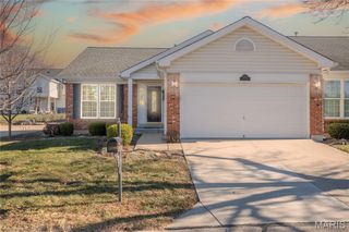 10184 Carlton Place Court, St Louis, MO 63123