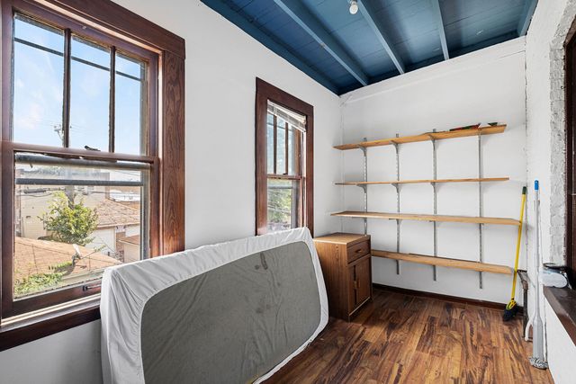 2019 N Leclaire Avenue, Chicago, IL 60639