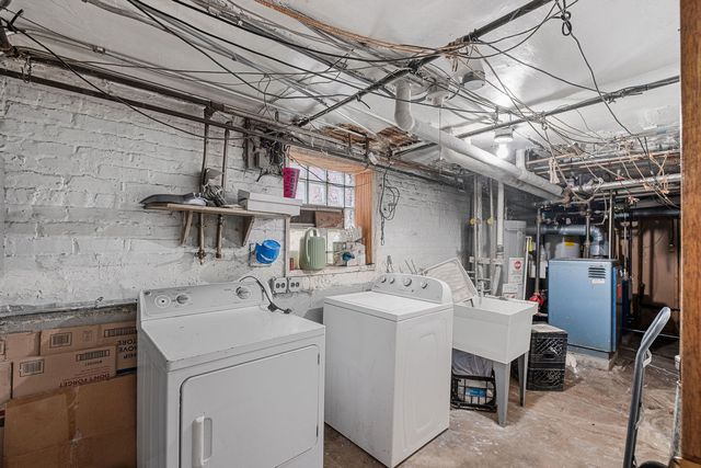 2019 N Leclaire Avenue, Chicago, IL 60639