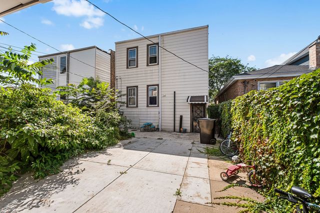 2019 N Leclaire Avenue, Chicago, IL 60639