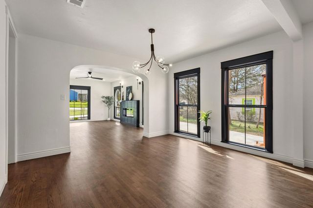 43 Vaughn Drive, Denison, TX 75020