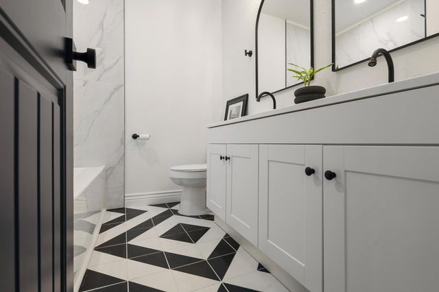 43 Vaughn Drive, Denison, TX 75020