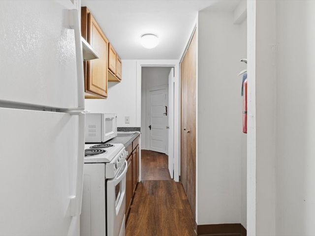 215 S Braddock Ave, Point Breeze, PA 15221
