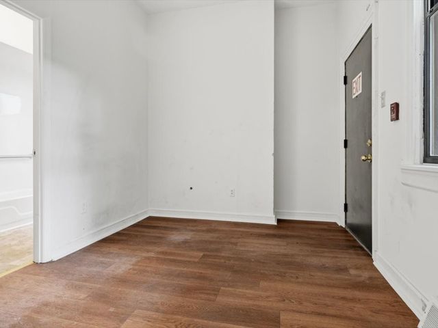 215 S Braddock Ave, Point Breeze, PA 15221