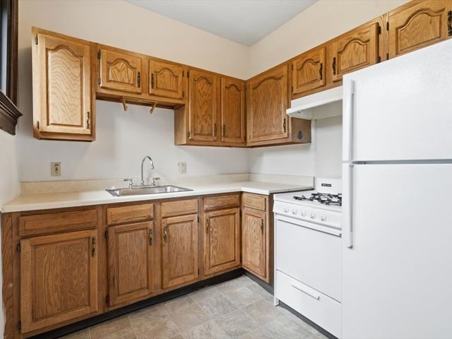 215 S Braddock Ave, Point Breeze, PA 15221