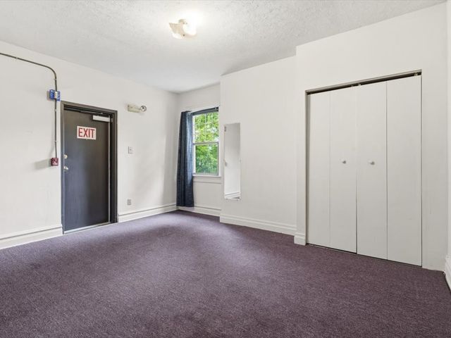 215 S Braddock Ave, Point Breeze, PA 15221