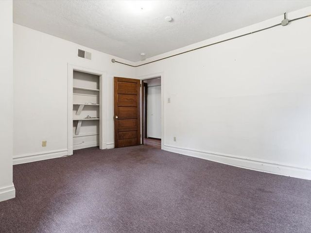 215 S Braddock Ave, Point Breeze, PA 15221