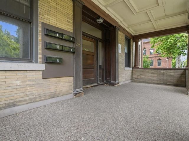215 S Braddock Ave, Point Breeze, PA 15221