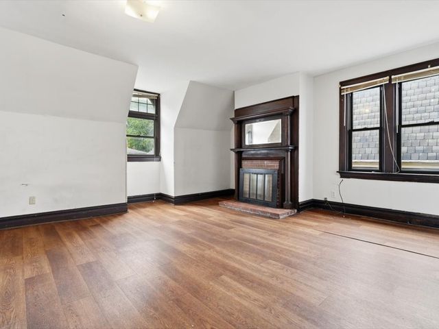 215 S Braddock Ave, Point Breeze, PA 15221