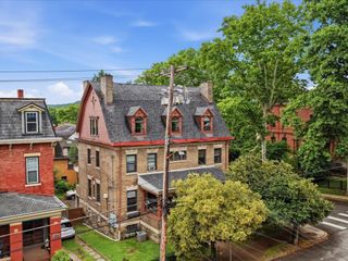 215 S Braddock Ave, Point Breeze, PA 15221