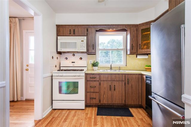 59 Hooyman Drive, Clifton, NJ 07013