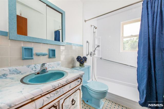 59 Hooyman Drive, Clifton, NJ 07013