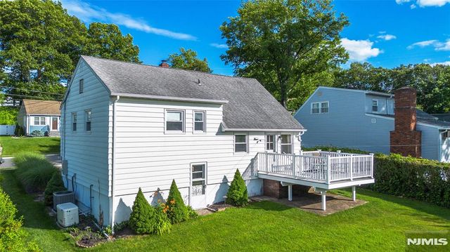 59 Hooyman Drive, Clifton, NJ 07013