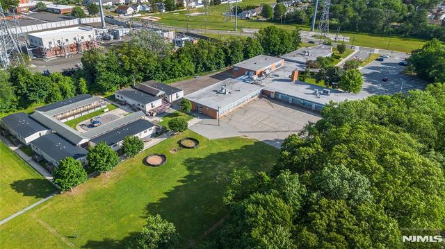 59 Hooyman Drive, Clifton, NJ 07013