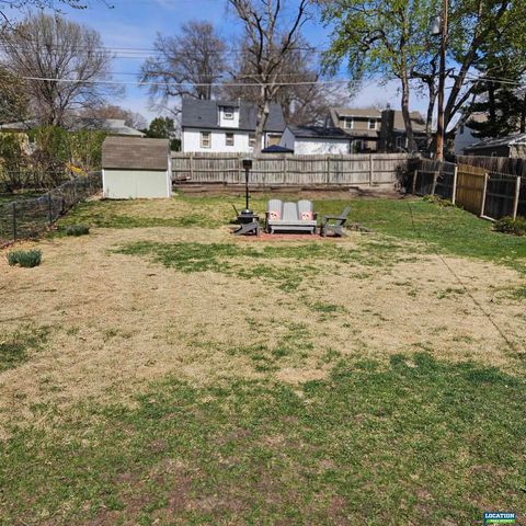 4308 D Street, Lincoln, NE 68510
