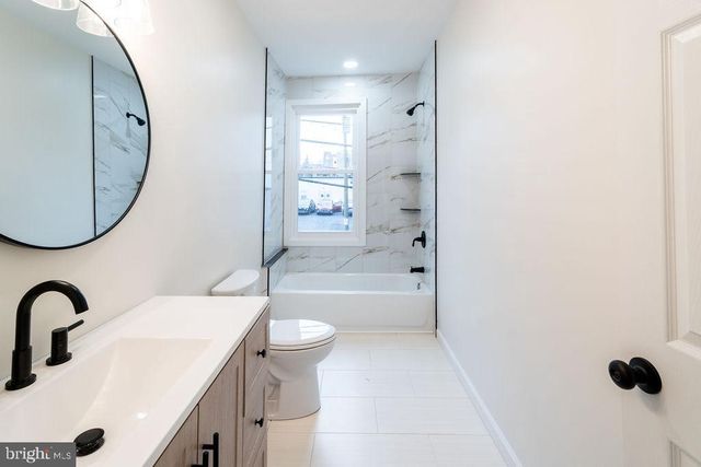 20 W RASPBERRY ST, Bethlehem, PA 18018