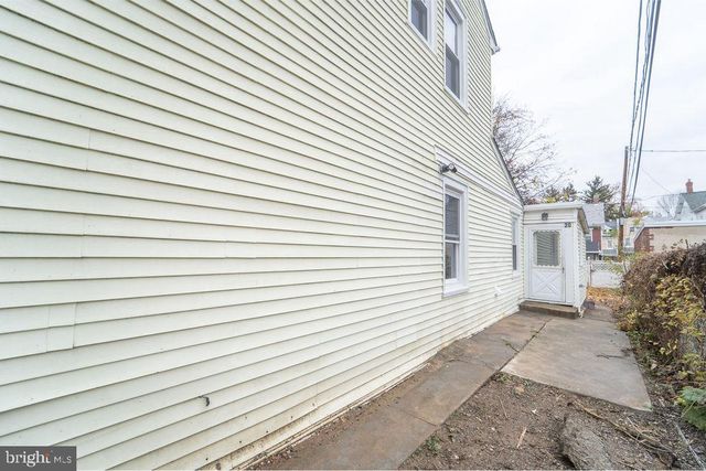 20 W RASPBERRY ST, Bethlehem, PA 18018