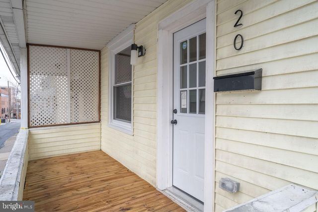 20 W RASPBERRY ST, Bethlehem, PA 18018