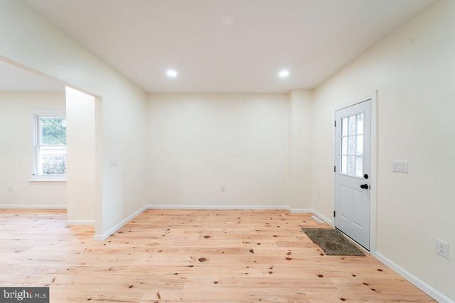 20 W RASPBERRY ST, Bethlehem, PA 18018