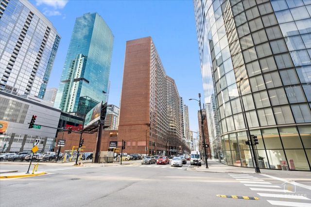 211 E Ohio Street 2806, Chicago, IL 60611