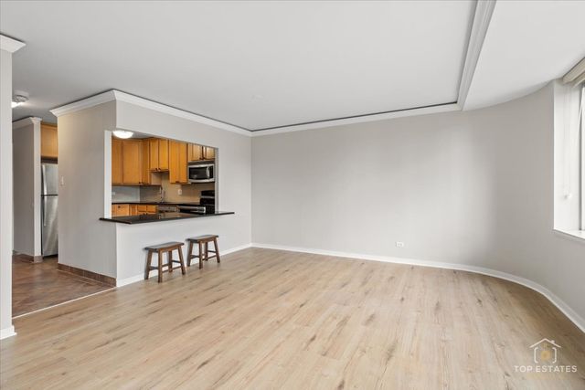 211 E Ohio Street 2806, Chicago, IL 60611