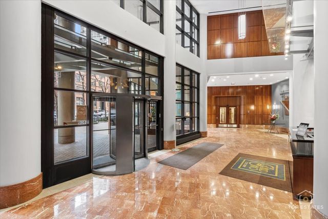 211 E Ohio Street 2806, Chicago, IL 60611