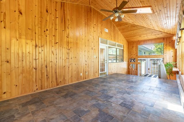 9430 Hilltop Drive, St. John, IN 46373