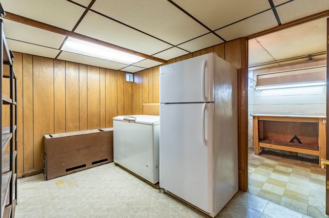 9430 Hilltop Drive, St. John, IN 46373
