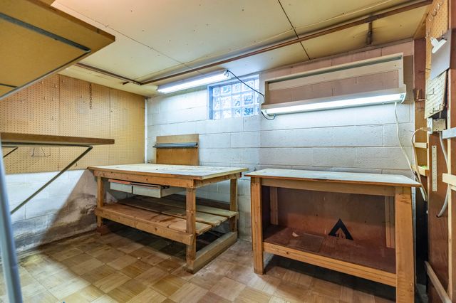 9430 Hilltop Drive, St. John, IN 46373