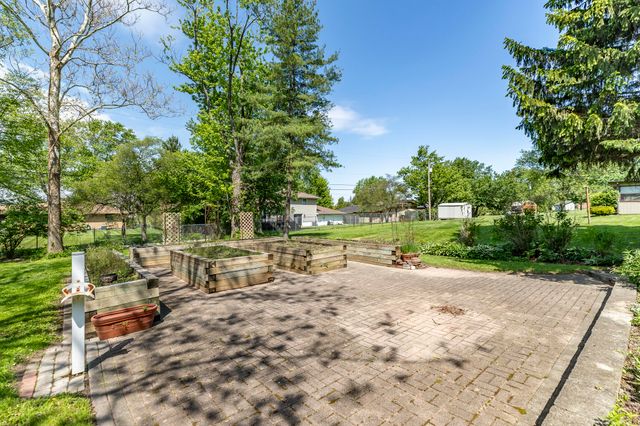 9430 Hilltop Drive, St. John, IN 46373