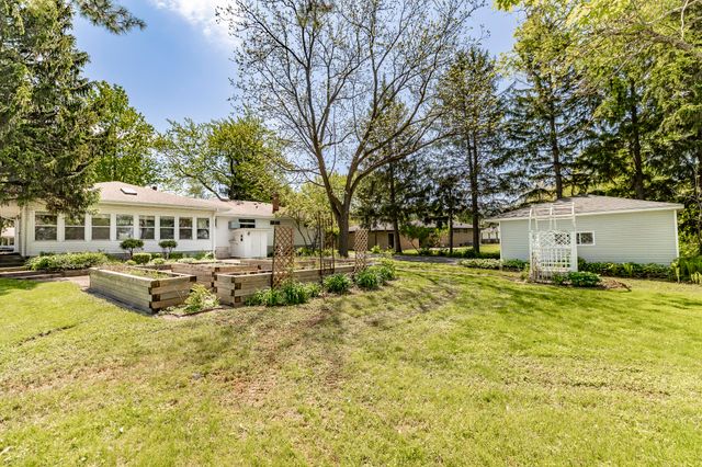 9430 Hilltop Drive, St. John, IN 46373