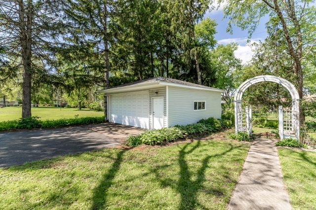 9430 Hilltop Drive, St. John, IN 46373