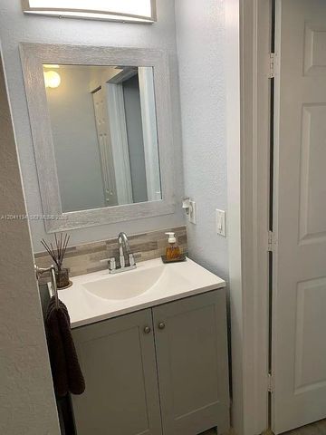 7930 NW 108th Place, Doral, FL 33178