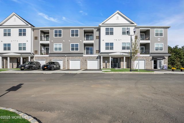 28311 Radford Court 2829, Monroe, NJ 08831