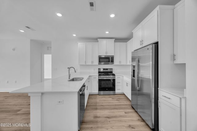 28311 Radford Court 2829, Monroe, NJ 08831