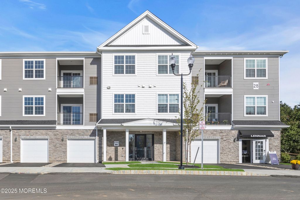 28311 Radford Court 2829, Monroe, NJ 08831