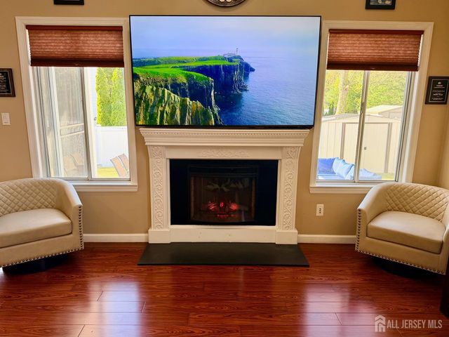 6 Amara Court, Old Bridge, NJ 08857