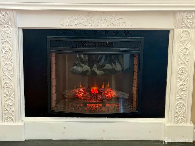 6 Amara Court, Old Bridge, NJ 08857