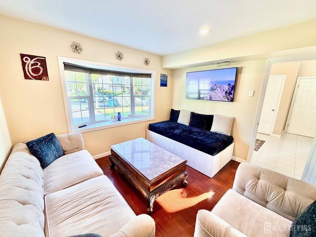 6 Amara Court, Old Bridge, NJ 08857