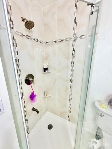 6 Amara Court, Old Bridge, NJ 08857