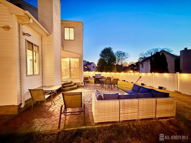 6 Amara Court, Old Bridge, NJ 08857