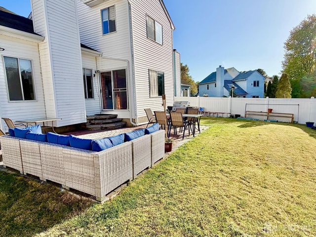 6 Amara Court, Old Bridge, NJ 08857