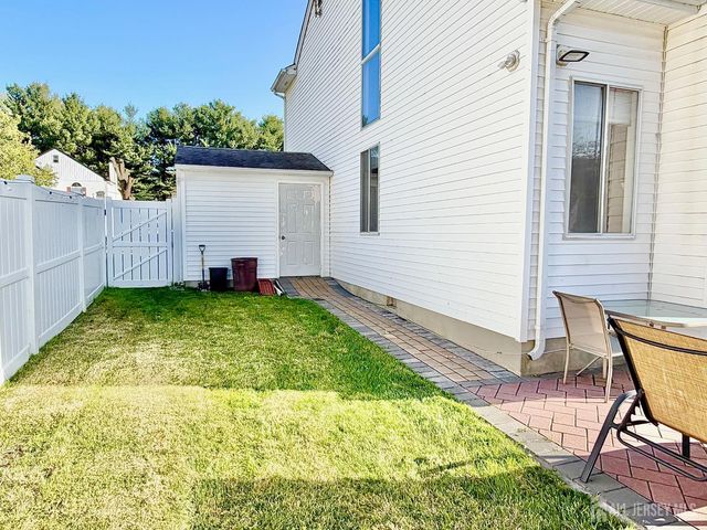 6 Amara Court, Old Bridge, NJ 08857