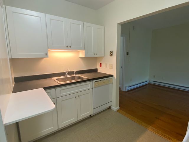 51 Pearl Street, Guilford, CT 06437
