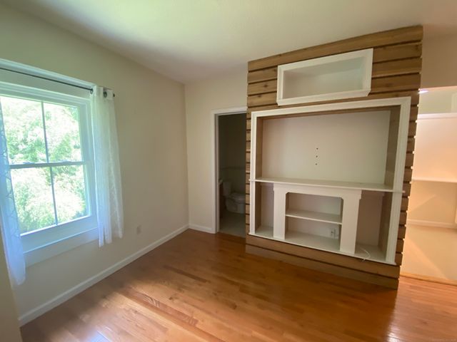51 Pearl Street, Guilford, CT 06437