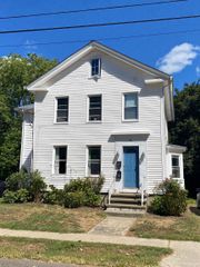 51 Pearl Street, Guilford, CT 06437